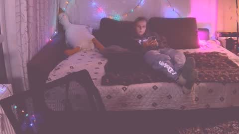 joy_keys online show from January 12, 5:44 pm