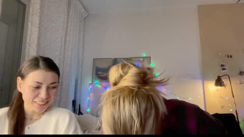 joy_keys online show from February 9, 9:28 pm