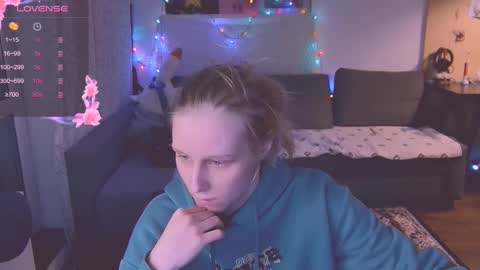 joy_keys online show from March 6, 6:48 pm