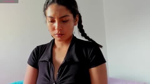 sofiaparker8 online show from October 27, 9:30 pm