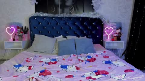 Joy Barker online show from January 3, 10:19 pm