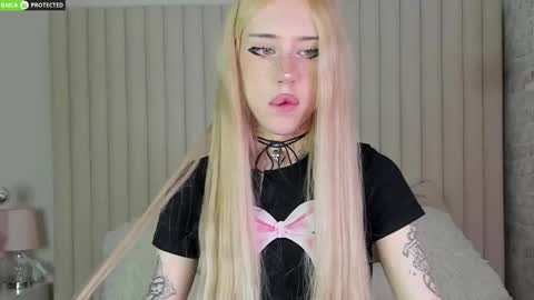 Joy Barker online show from October 5, 3:16 am