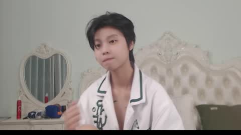 joycekay online show from October 29, 4:42 pm