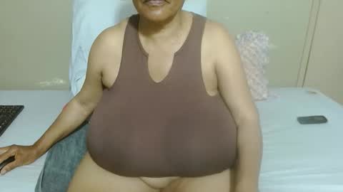 DairyQueen online show from November 25, 2:00 am