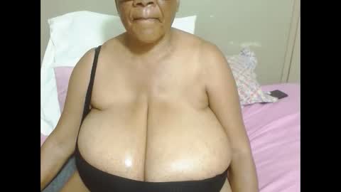 DairyQueen online show from February 9, 10:47 pm