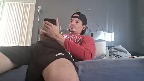 Snapshot of jpizzy23 chatting on October 15, 10:10 pm dLowfrk online show from October 15, 10:10 pm