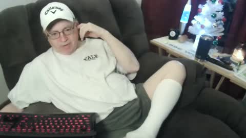 Snapshot of jpmel99 chatting on December 29, 12:09 am jpmel99 online show from December 29, 12:09 am