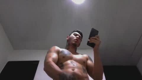 Snapshot of jq401055 chatting on December 25, 5:58 pm Jaxxx67 online show from December 25, 5:58 pm