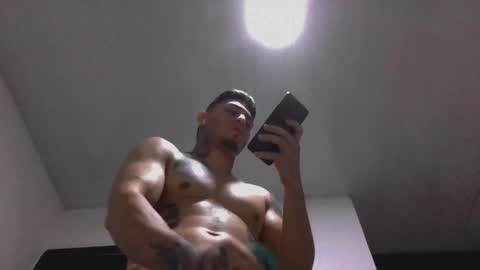 Snapshot of jq401055 chatting on December 30, 2:42 am Jaxxx67 online show from December 30, 2:42 am