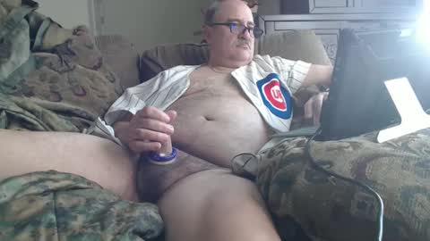 jr8in online show from January 11, 10:51 pm