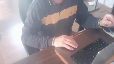 Snapshot of jraiven chatting on September 14, 9:25 pm Soy Rai online show from September 14, 9:25 pm