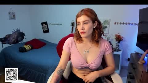 Camila Buitrago online show from January 3, 2:19 pm