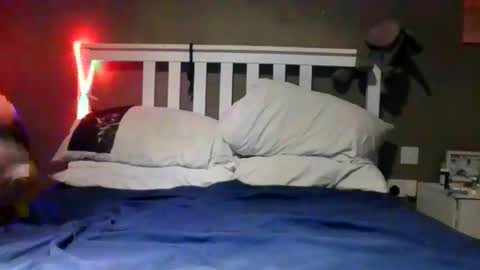 Snapshot of jrkfurnitureinstallations chatting on March 4, 1:33 am Naughty Couple online show from March 4, 1:33 am