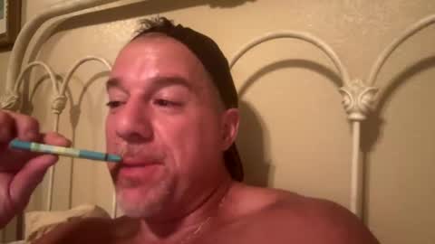 jroge21 online show from January 2, 9:54 am