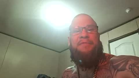 Snapshot of jrzap1806 chatting on February 14, 9:28 am jrzap1806 online show from February 14, 9:28 am