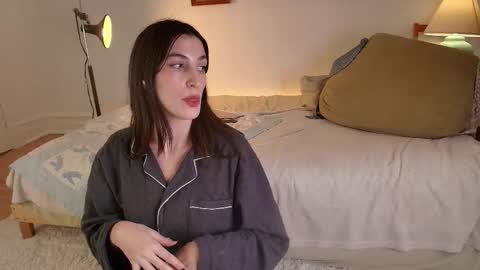 Jsmine  and sometimes Beaulooks online show from February 8, 11:19 pm