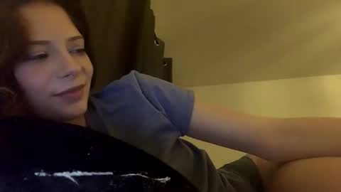 Xoxojilly online show from January 9, 8:17 am