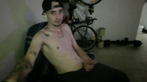 juan235665 online show from April 12, 10:37 pm