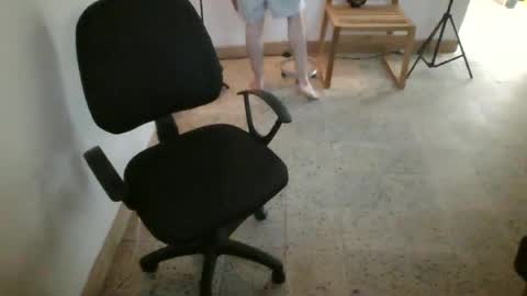 Snapshot of juan235665 chatting on July 4, 6:03 pm juan235665 online show from July 4, 6:03 pm