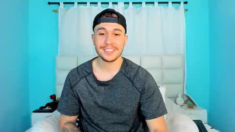 Juan online show from November 14, 9:57 pm