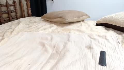    online show from February 7, 2:58 pm