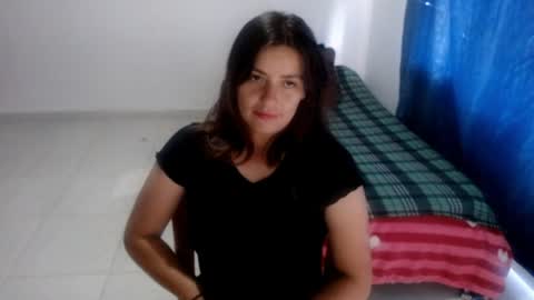 Snapshot of juana_monte chatting on June 18, 1:48 pm juana_monte online show from June 18, 1:48 pm