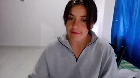 Snapshot of juana_monte chatting on July 2, 7:20 pm juana_monte online show from July 2, 7:20 pm