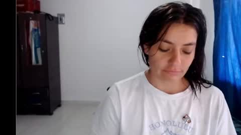 Snapshot of juana_monte chatting on July 8, 3:27 pm juana_monte online show from July 8, 3:27 pm