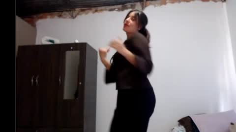 Snapshot of juana_monte chatting on July 11, 3:48 pm juana_monte online show from July 11, 3:48 pm