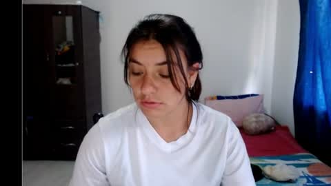 Snapshot of juana_monte chatting on July 17, 3:29 pm juana_monte online show from July 17, 3:29 pm