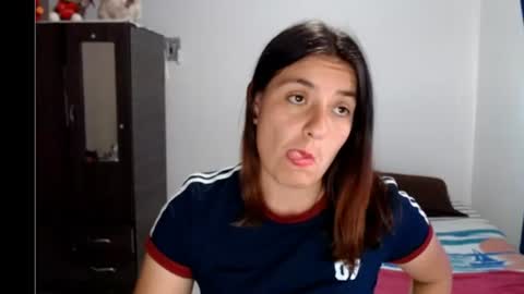Snapshot of juana_monte chatting on July 31, 3:33 pm juana_monte online show from July 31, 3:33 pm