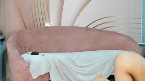 juana_valentina1 online show from January 13, 1:23 am