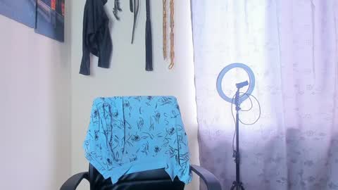 Juan Esteban online show from February 7, 4:35 pm