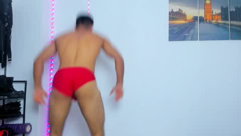 Juan Esteban online show from September 23, 6:11 pm