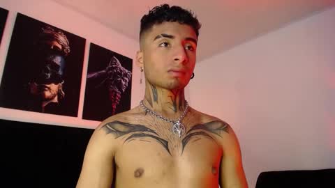 juancamilo66_ online show from January 4, 7:44 pm