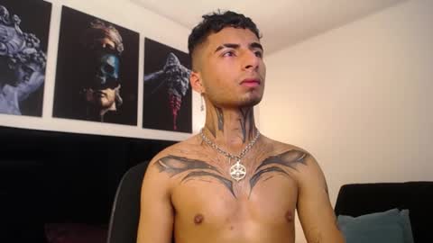 juancamilo66_ online show from January 7, 3:35 am