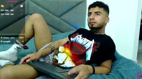 juancamilo66_ online show from March 2, 6:48 am