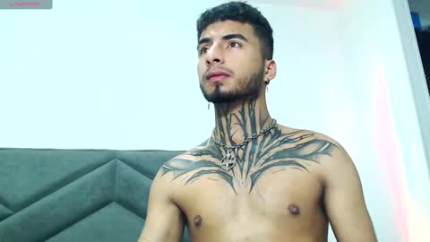 juancamilo66_ online show from March 9, 4:05 am