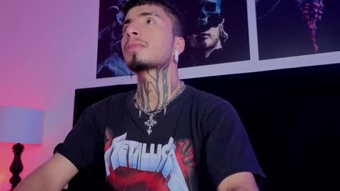 juancamilo66_ online show from February 3, 10:26 pm