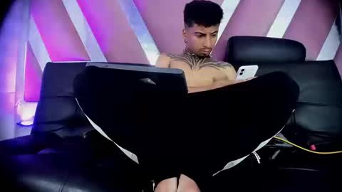 juancamilo66_ online show from March 20, 3:55 am