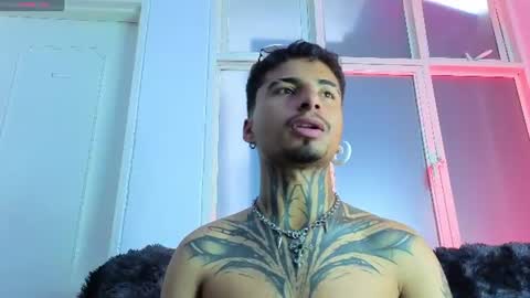 Snapshot of juancamilo66_ chatting on July 11, 5:48 pm juancamilo66_ online show from July 11, 5:48 pm