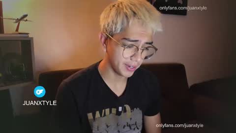 . online show from February 5, 4:11 pm