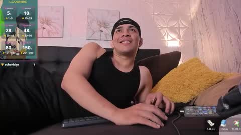 Juan David online show from October 26, 2:12 pm