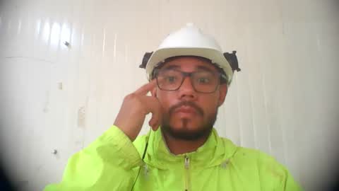 Snapshot of juanfe_style chatting on November 28, 3:58 pm juanfe_style online show from November 28, 3:58 pm