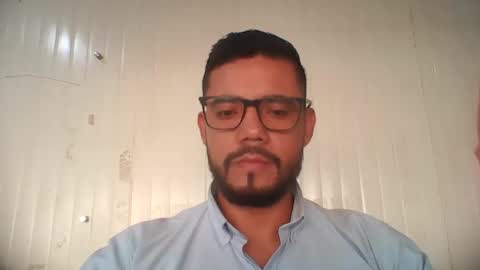 Snapshot of juanfe_style chatting on December 3, 2:59 pm juanfe_style online show from December 3, 2:59 pm