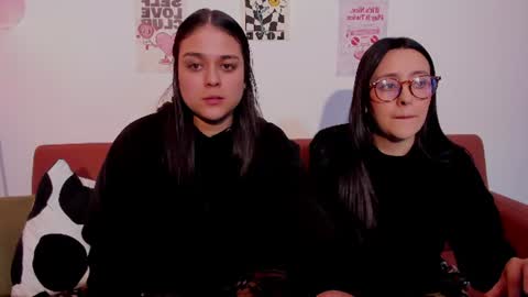 Snapshot of juanitaaa_ chatting on June 27, 10:59 pm juanitaaa_ online show from June 27, 10:59 pm