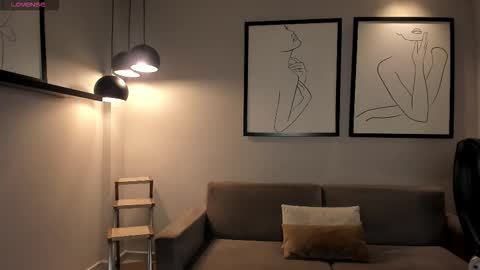 Juanita Clay online show from October 4, 12:14 pm