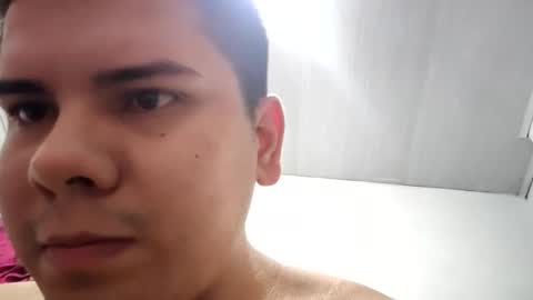 Snapshot of juanmanuelalgecira chatting on March 25, 3:23 am juanmanuelalgecira online show from March 25, 3:23 am