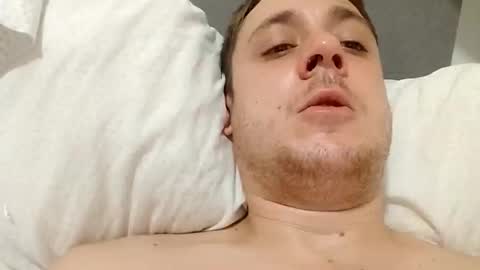 Snapshot of juanmapapiirico chatting on October 23, 2:00 am JuanmaSEX online show from October 23, 2:00 am