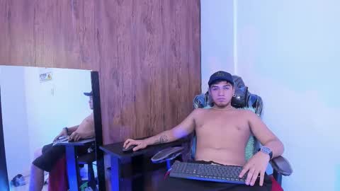 JUAN  online show from October 12, 5:17 am